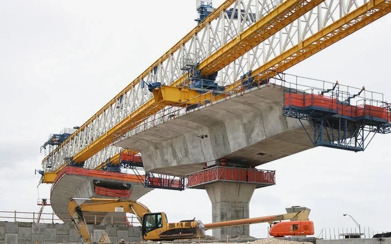 Análisis Geotécnico para Túneles en Suelo Blando en Sevilla